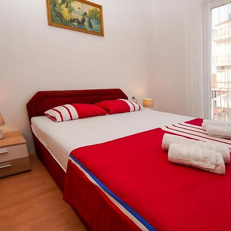 Apartment Ajdukovic Vodice Exterior photo