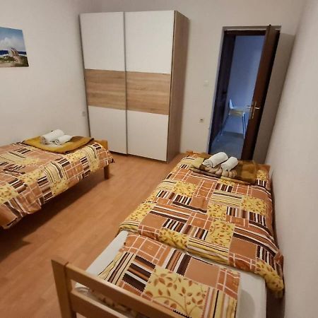 Apartment Ajdukovic Vodice Exterior photo